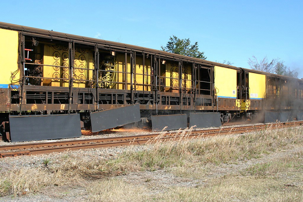 Harsco TT railgrinder RMSX 908 in action